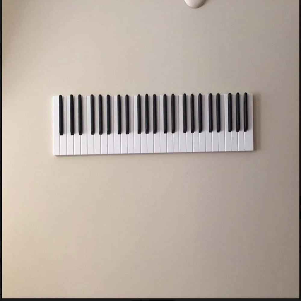 Wooden Piano Keyboard Style Hanger